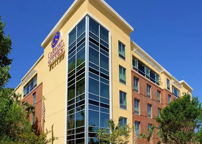 Comfort Suites Charleston West Ashley