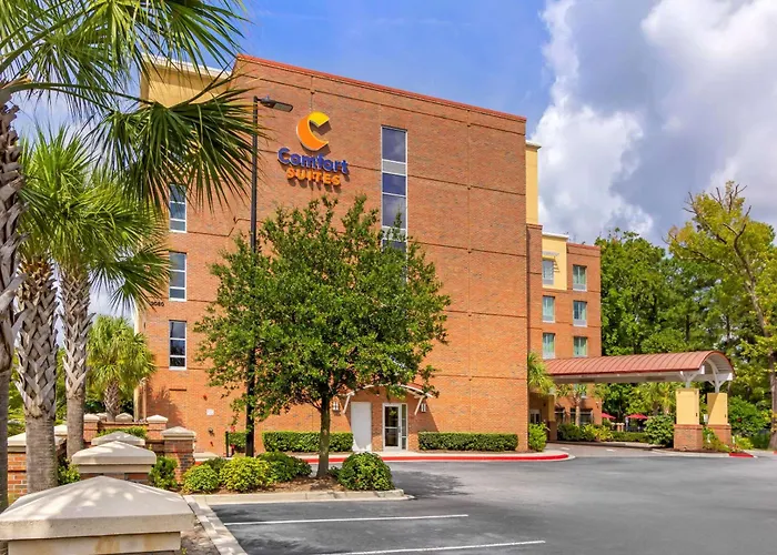 Comfort Suites Charleston West Ashley
